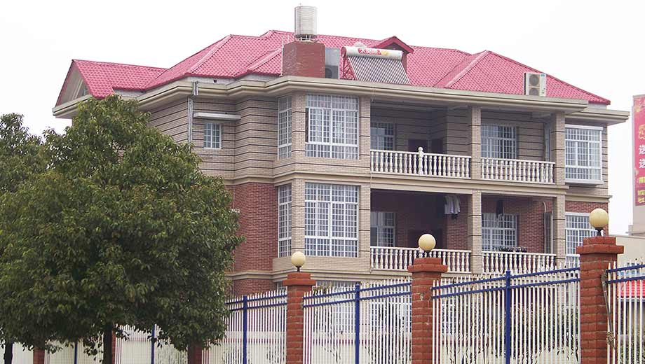 別墅瓦哪種顏色好看？推薦使用樹脂瓦，打造個性美觀的屋頂